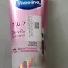 Video đánh giá Sữa dưỡng thể Vaseline 70X màu hồng, chai 300 ml nhập khẩu