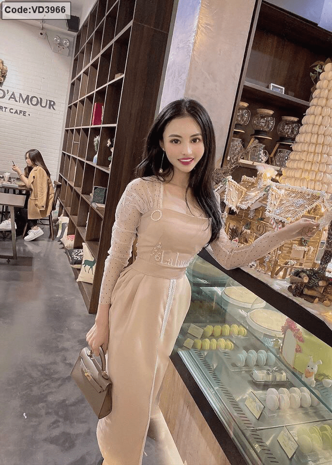 Nơi sỉ đầm body kem thêu eo viền ren tay lưới bi