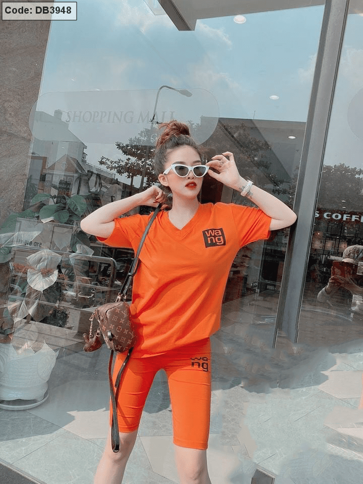 Chợ sỉ set bộ áo cổ tim quần lững chữ thêu logo