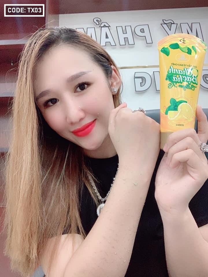 Gel tẩy tế bào chết Collagen x3