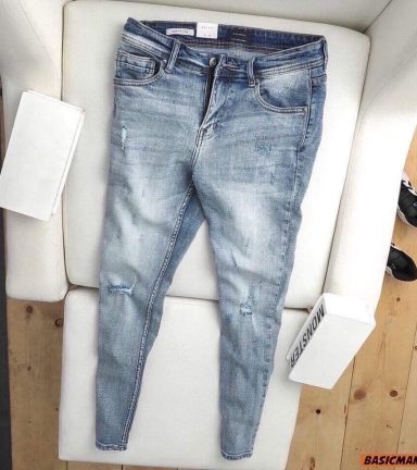 Quần jean dài màu xanh