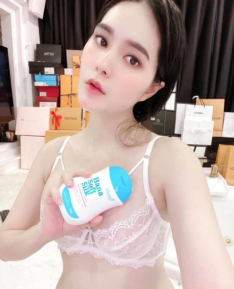 Dung dịch vệ sinh Hana Soft Silk chính hãng