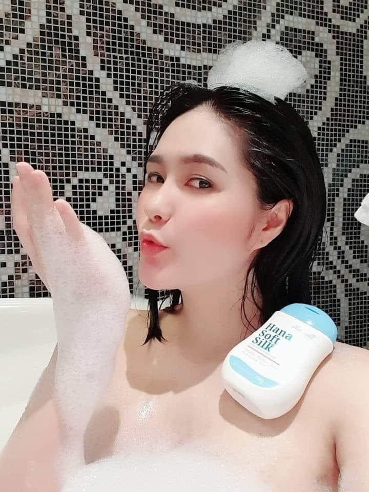 Dung dịch vệ sinh Hana Soft Silk chính hãng