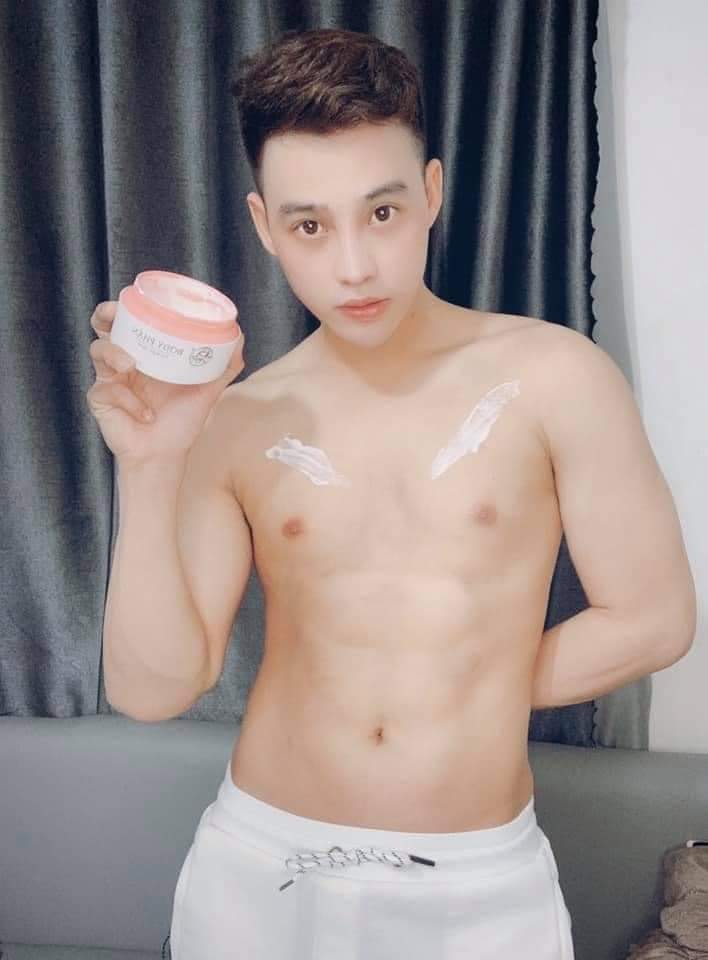 KEM BODY PHẤN BÀ LÃO
