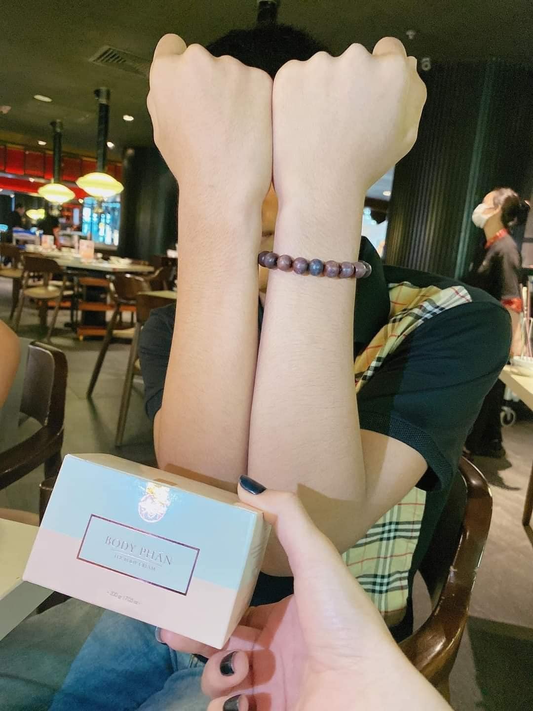 KEM BODY PHẤN BÀ LÃO