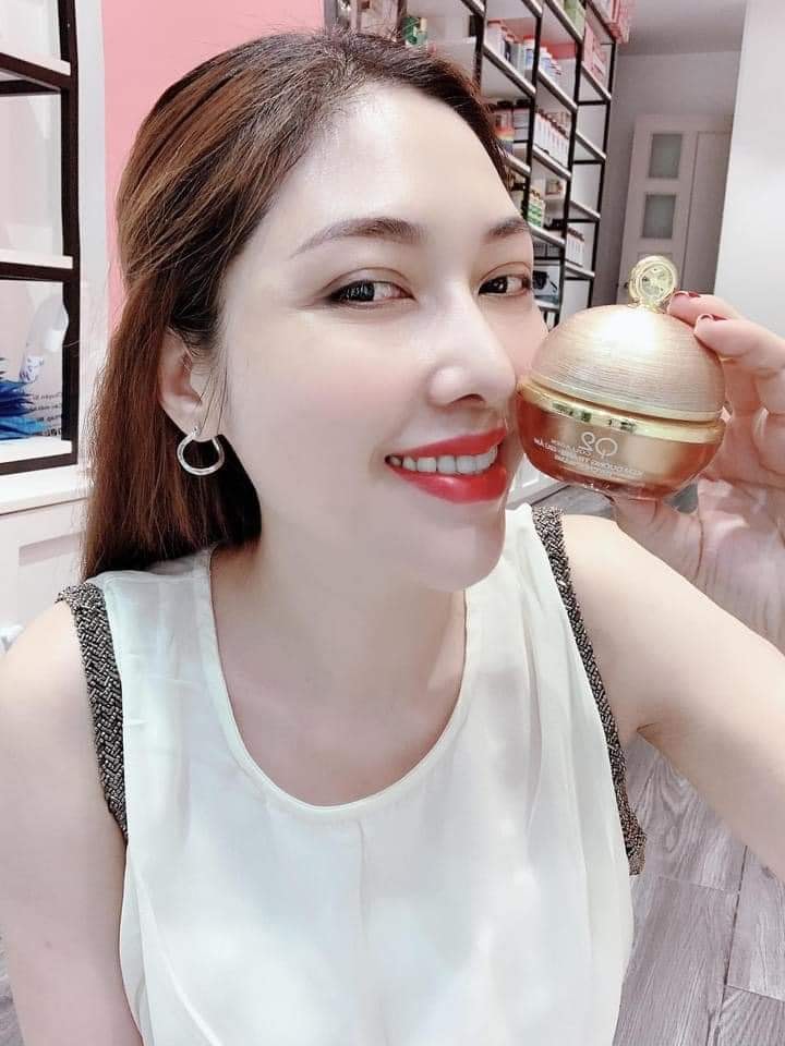 Kem face Q2 Collagen vip vàng