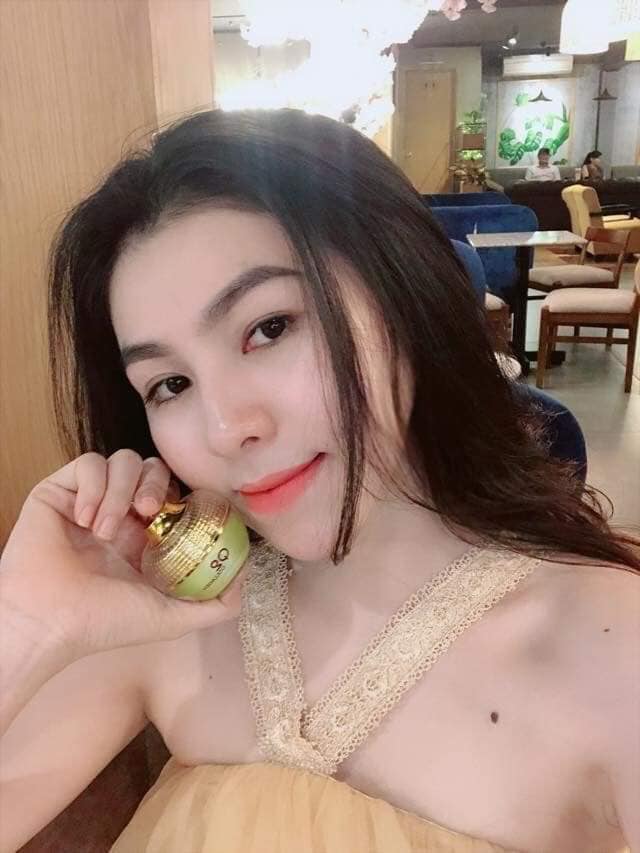 Kem face Q2 Collagen xanh trị mụn thâm sáng da