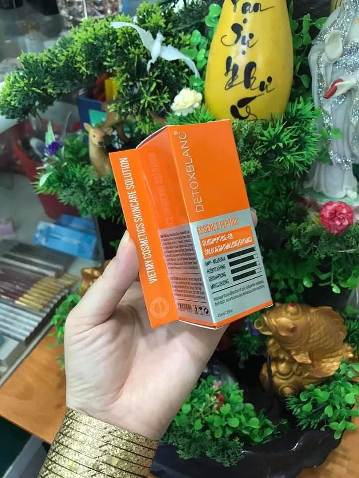 Serum nám Essence peptide 68 Detoxblanc hàng chính hãng
