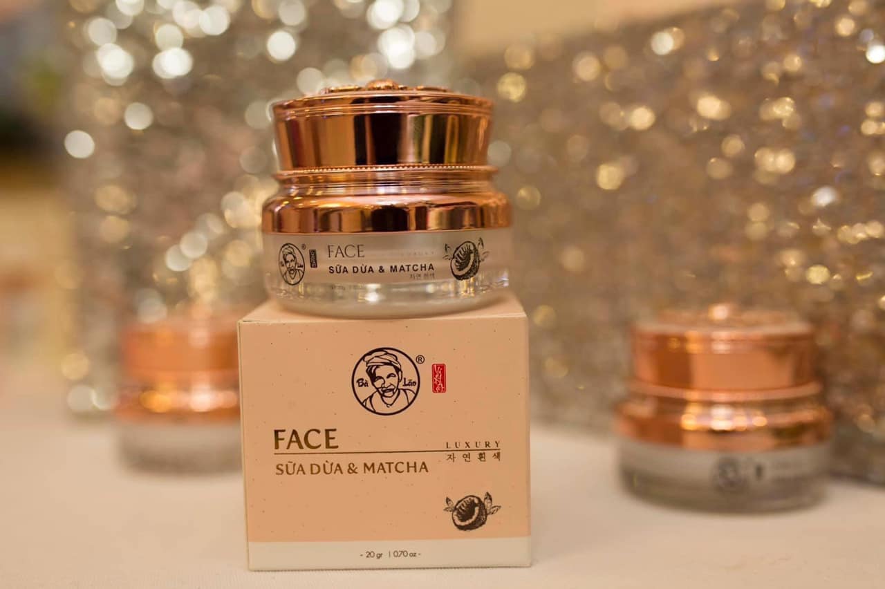 Kem face luxury sữa dừa & matcha Bà Lão hàng chính hãng