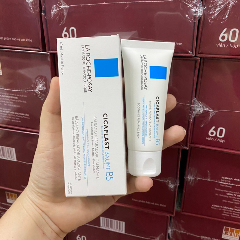 15358-0848417576-z2611307767204-9966da62313a56ac6675a4675b05e8a0-5.png Kem Dưỡng Da La Roche Posay Làm Dịu Hỗ Trợ Phục Hồi Da 40ml Hàng Công Ty Có Tem Phụ - 3337872412998