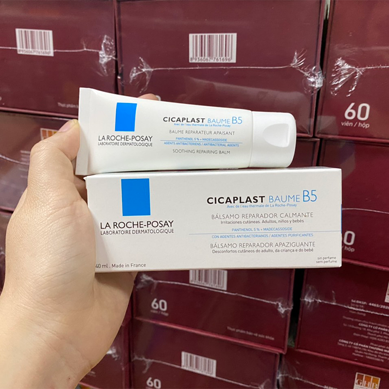 15358-0848436328-z2611307777899-6ae0e795ffae4f4733a5c483605a617f-1-5.png Kem Dưỡng Da La Roche Posay Làm Dịu Hỗ Trợ Phục Hồi Da 40ml Hàng Công Ty Có Tem Phụ - 3337872412998