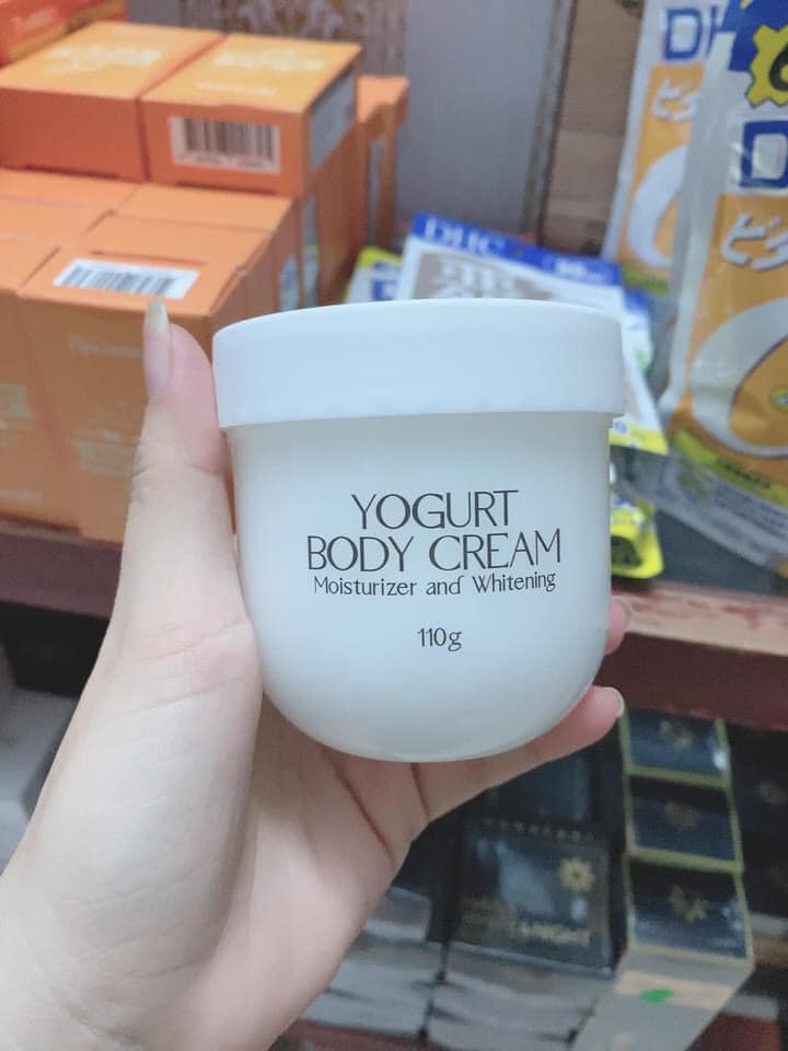 Kem dưỡng trắng da body Yogurt Body Cream Hanayuki - 8936205370018