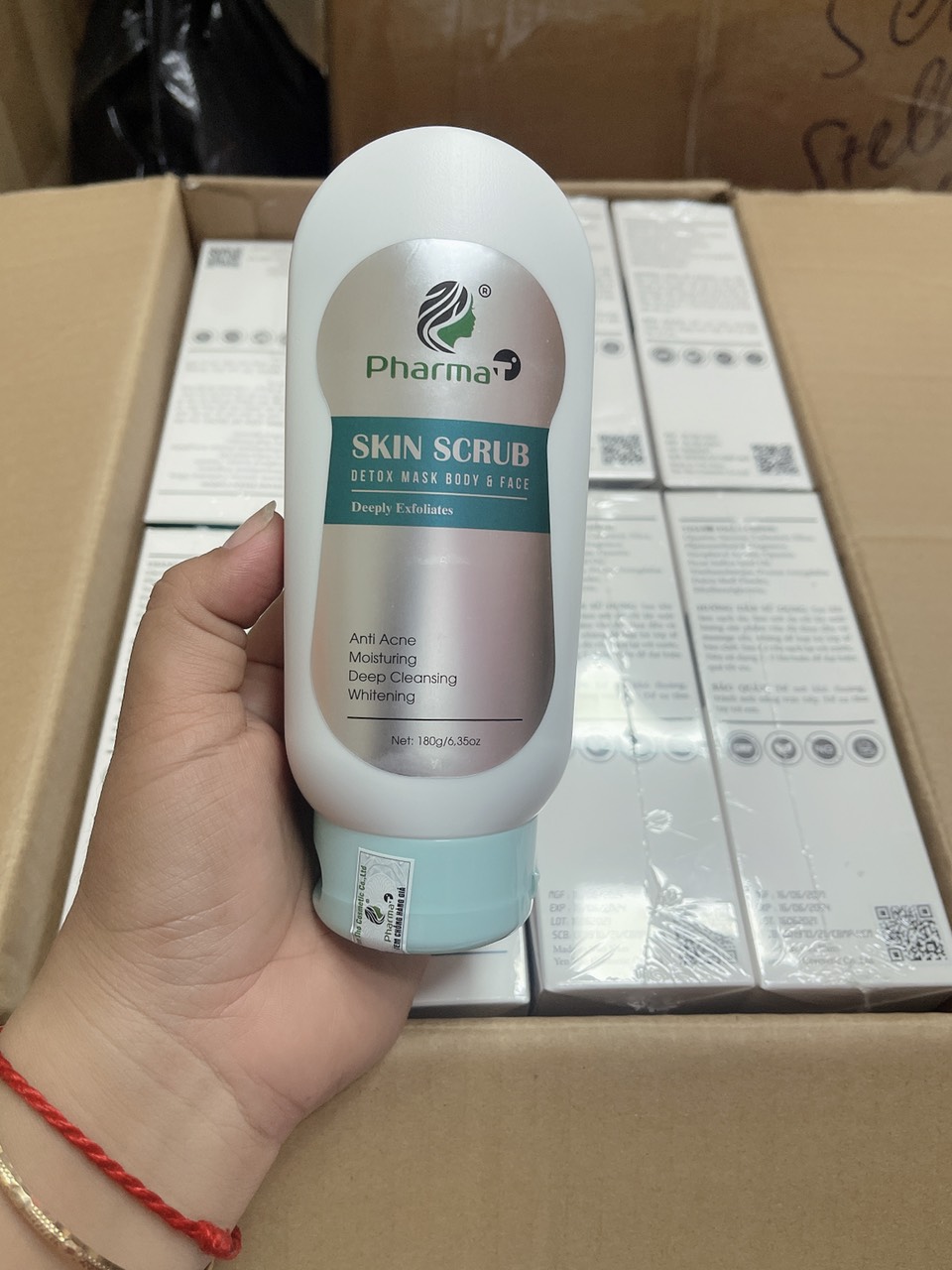 Tẩy tế bào Skin Scrub Pharmat chính hãng - TTB01