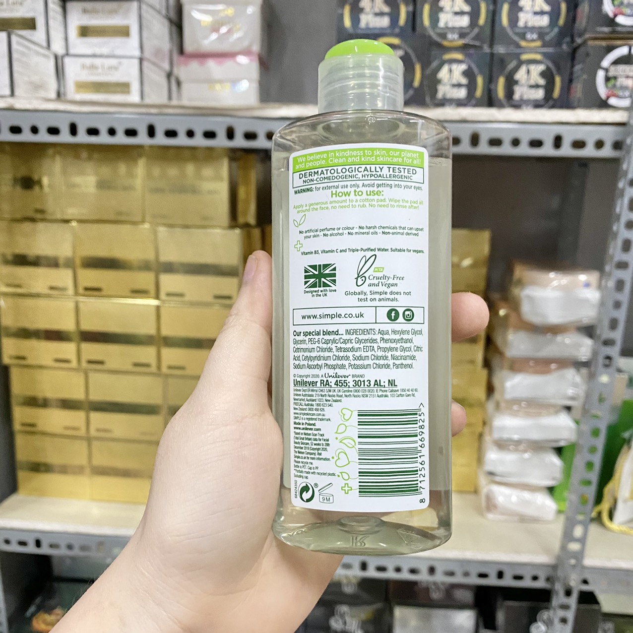 Nước Tẩy Trang Simple Kind To Skin Micellar Cleansing Water 200ml - 8712561669825