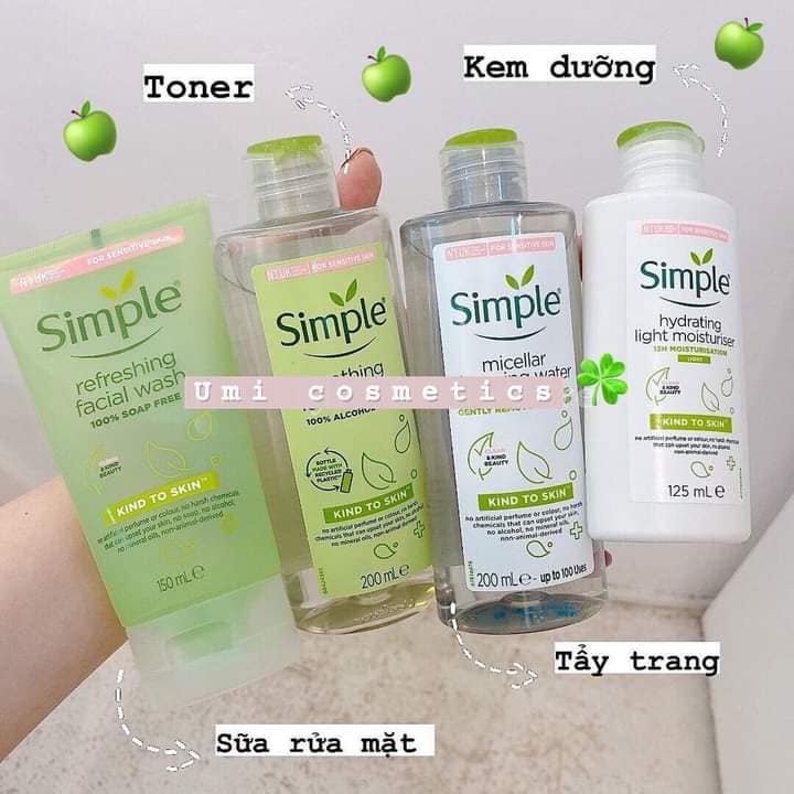 Nước hoa hồng Simple Kind to Skin Soothing Facial Toner 200ml chính hãng - 5011451103856