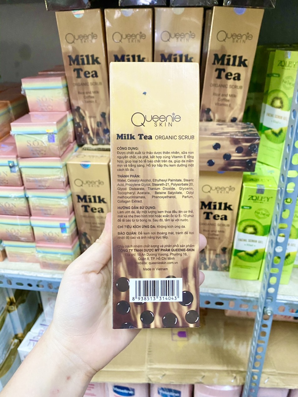Tẩy tế bào chết Milk Tea Organic Scrub Queenie Skin chính hãng 16 Tẩy tế bào chết Milk Tea Organic Scrub Queenie Skin chính hãng