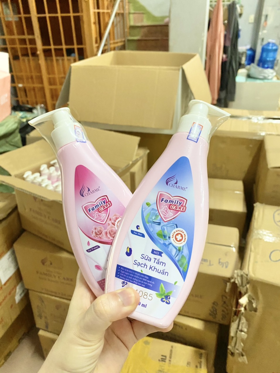 Combo 2 chai sữa tắm Charme Family Care 3 Combo 2 chai sữa tắm Charme Family Care