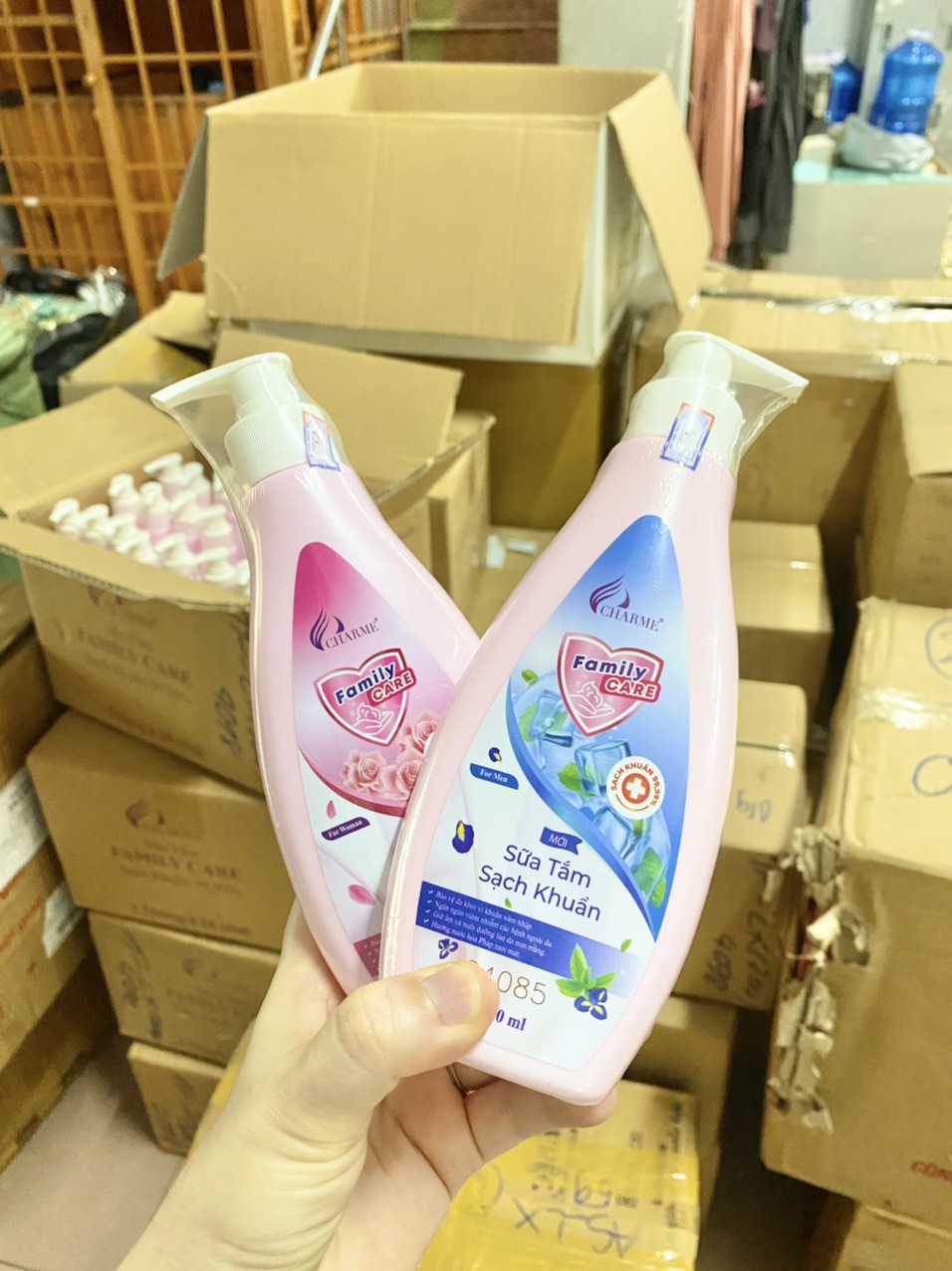 Combo 2 chai sữa tắm Charme Family Care 5 Combo 2 chai sữa tắm Charme Family Care