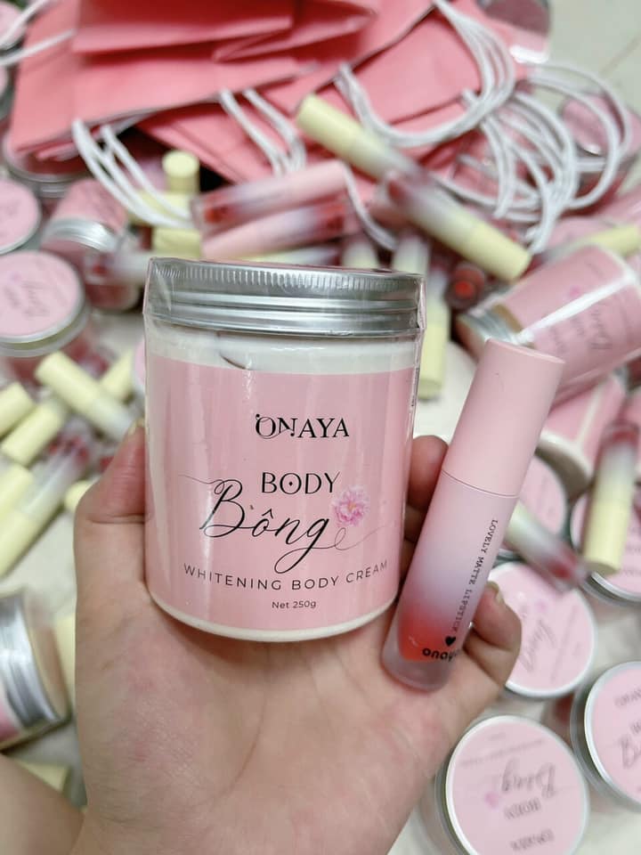 15558-249235227-1358338561252262-3338583642080232480-n-5.jpg Kem Body Bông Onaya 250g - 8938540224063