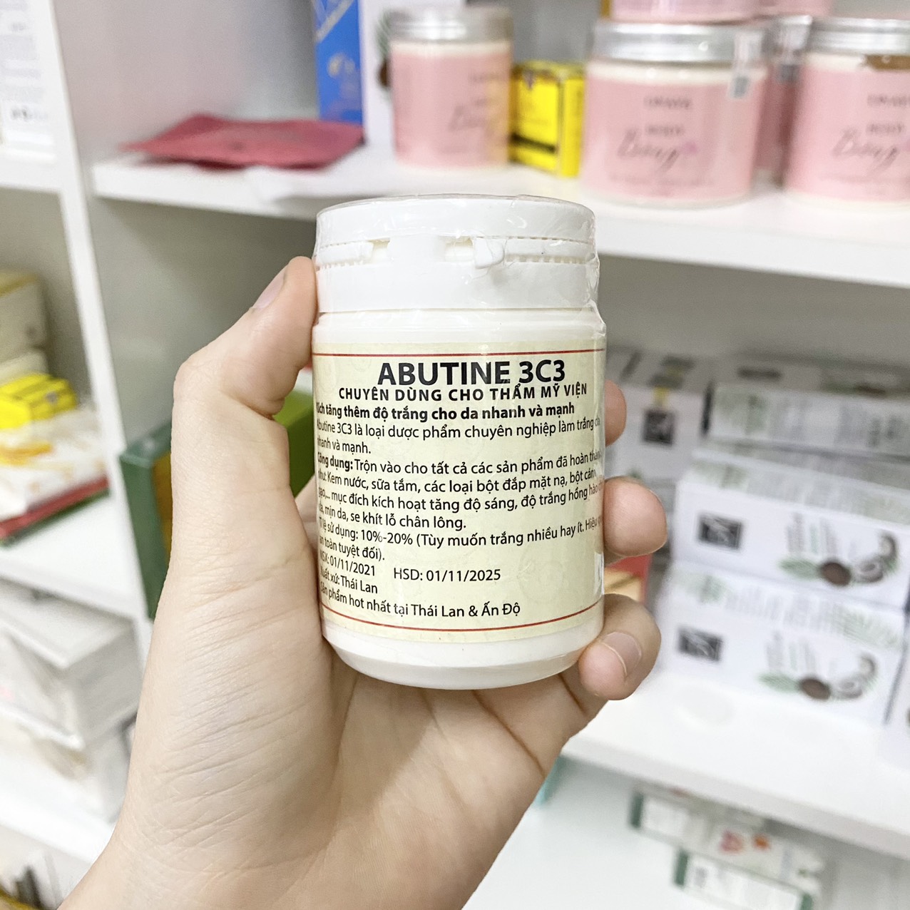 15744-z2972496599497-42e7a7698e4638ac294df777d4926393-4.jpg Kem Kích Trắng Abutine 3C3 100g - 8857046379278