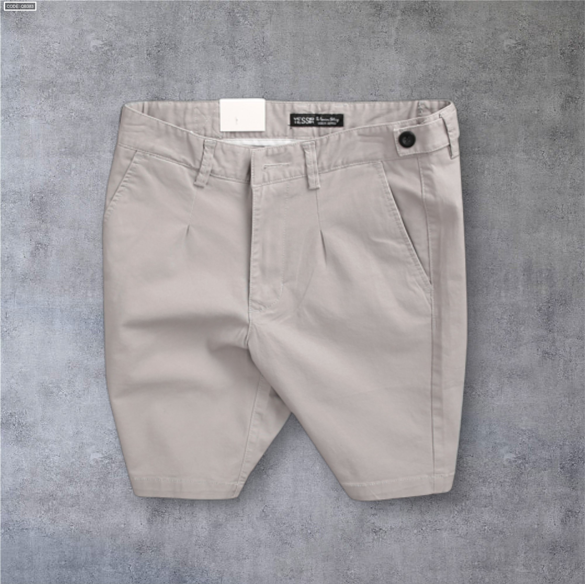 15869_15869-0636232026-z3108502474684-5af44f9238d814d041ce29baf470938e-1-photoroom-photoroom_20251020004024-4.png Quần Short Kaki Co Giãn Phối Nút Cao Cấp (Có Size 36) - QB383