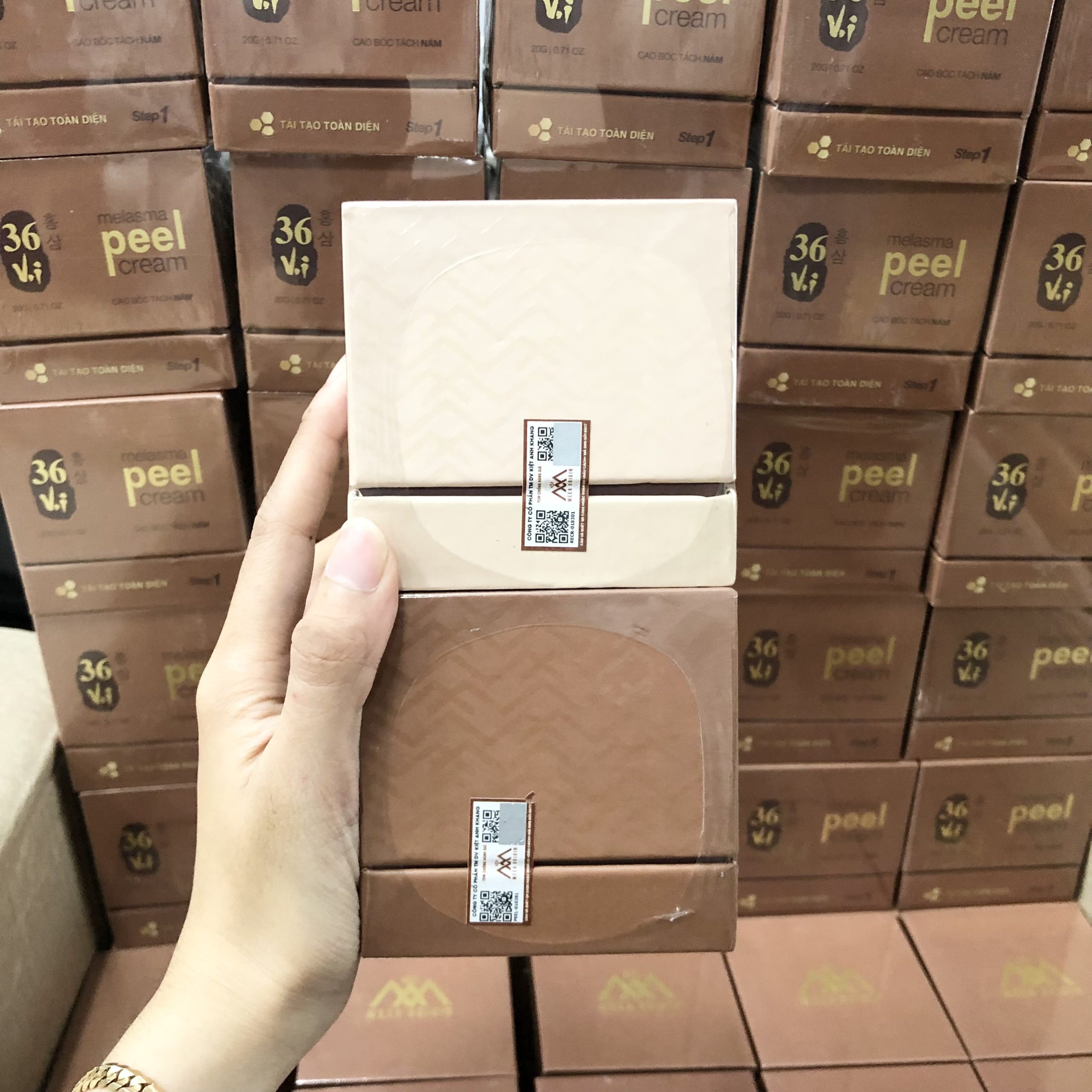 16926-z3492014008112-b2971861122e035c75daf6d9f9066a30-1.jpg Combo Peel Da Tảo Sâm Đông Y 36 Vị + Kem Phục Hồi Da Ha 36 Vị MeeA Origin - COMBO01