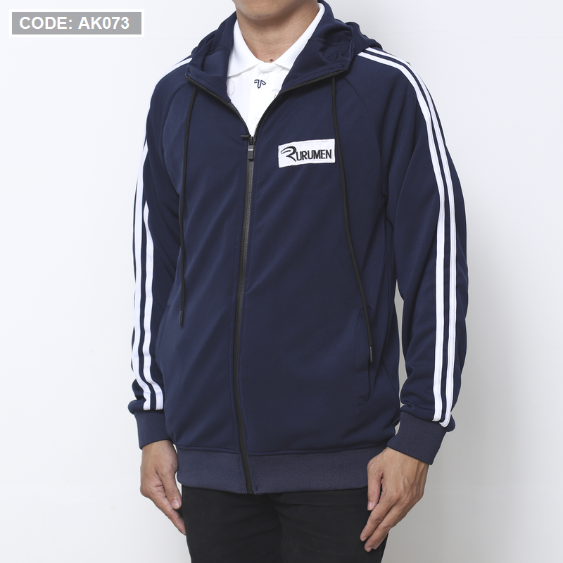 17633-img-5138-1.png Áo Khoác Nam Thun Thể Thao Rurumen Có Nón Thêu Logo - AK073