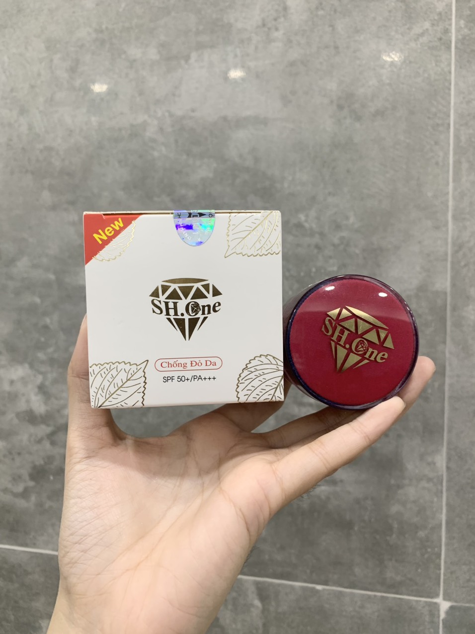 19886-z4432103211567-eb2364ac78878acd797d9d1a6840392f-1.jpg Kem Face Nám Trắng Da B3 SH One Đỏ Chiết Xuất Lá Tía Tô - FACEDOB3