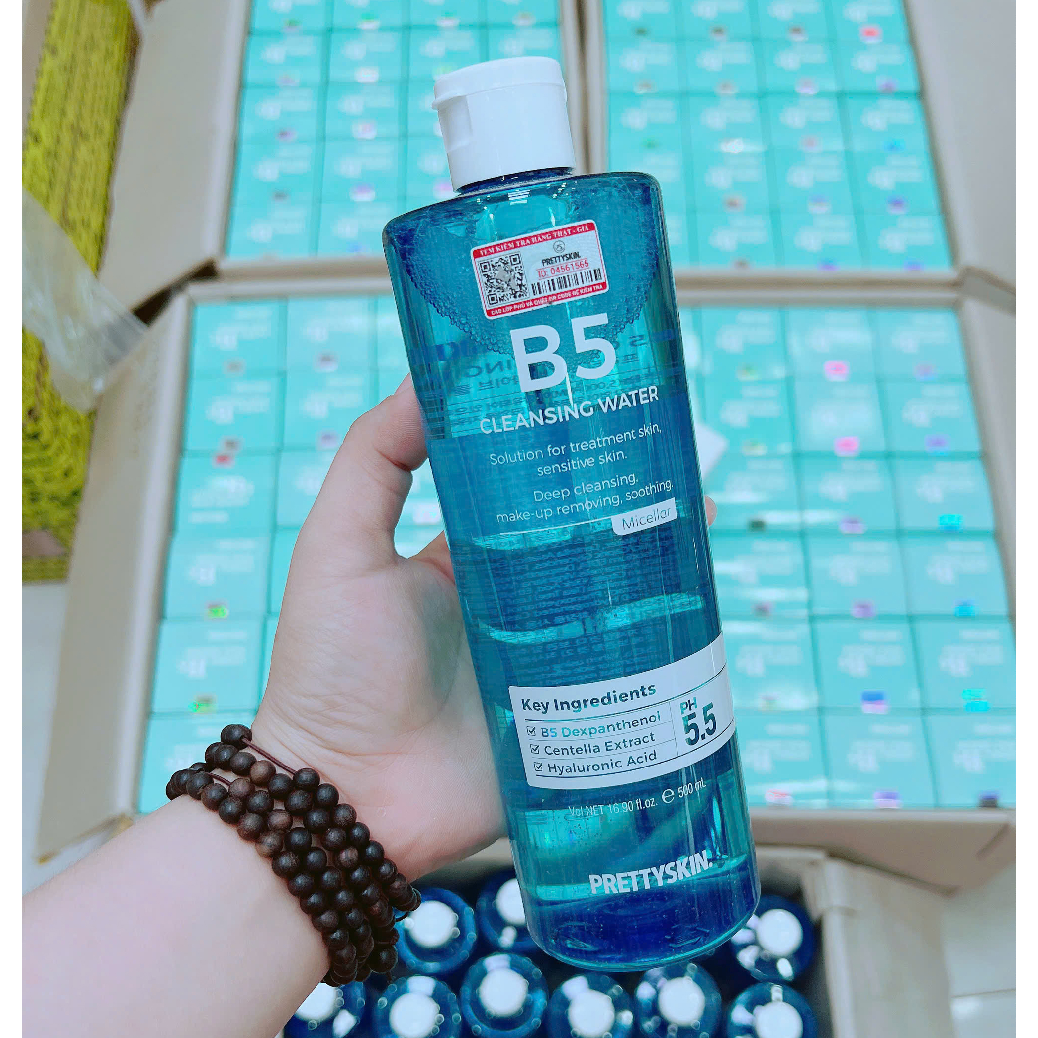 20697_z7210372029348-4ae8f7888d66f4e7c099c3f864ed9d1d_20251110222932-1.png Nước Tẩy Trang B5 PrettySkin 500ml - 8809733217653