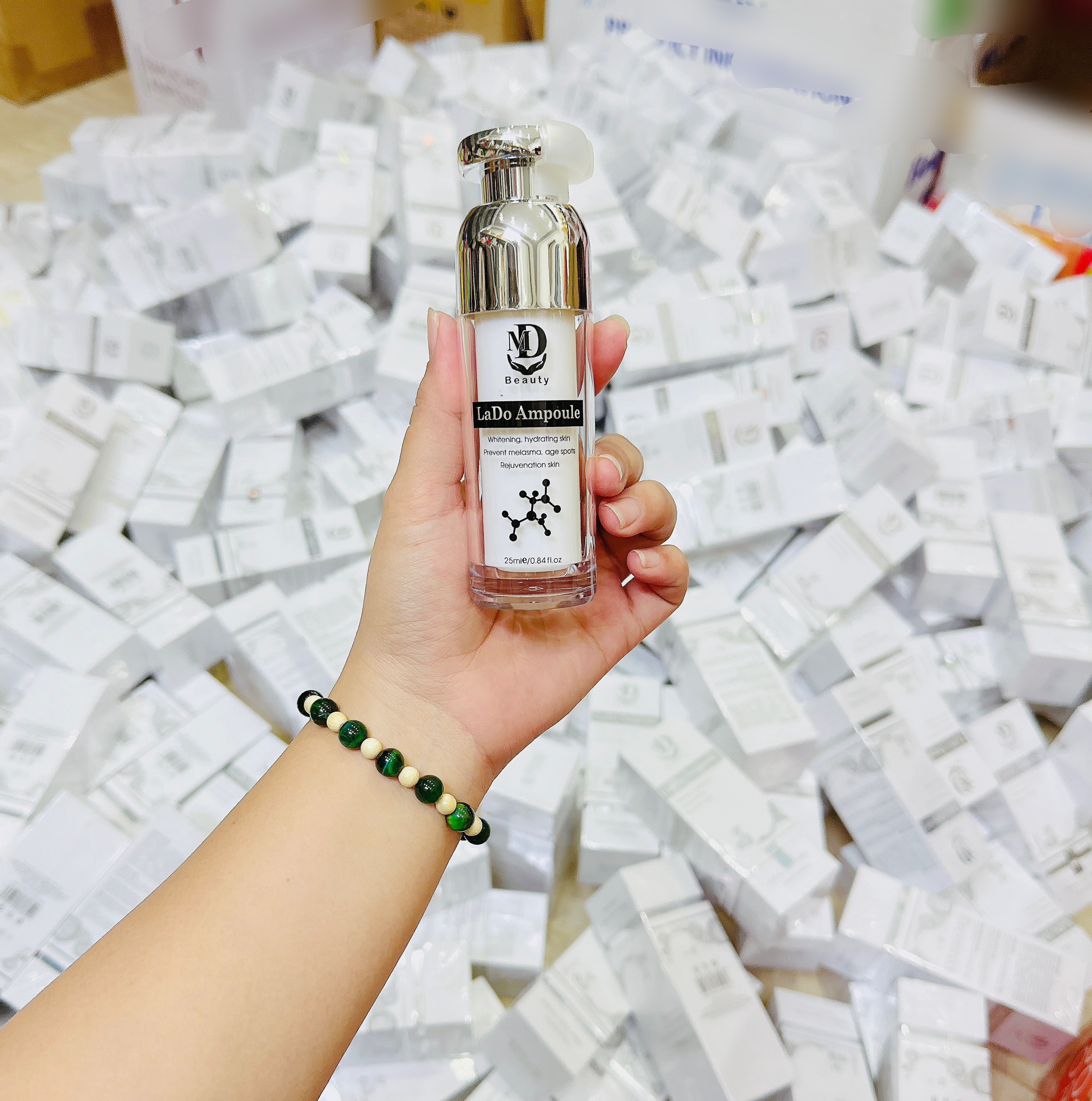 21566-z4731624030855-fa8ed14baeffea81f805b4dab7fb1ca2-2.jpg Serum Dưỡng Trắng Da LaDo Ampoule MD Beauty - 8938510826549