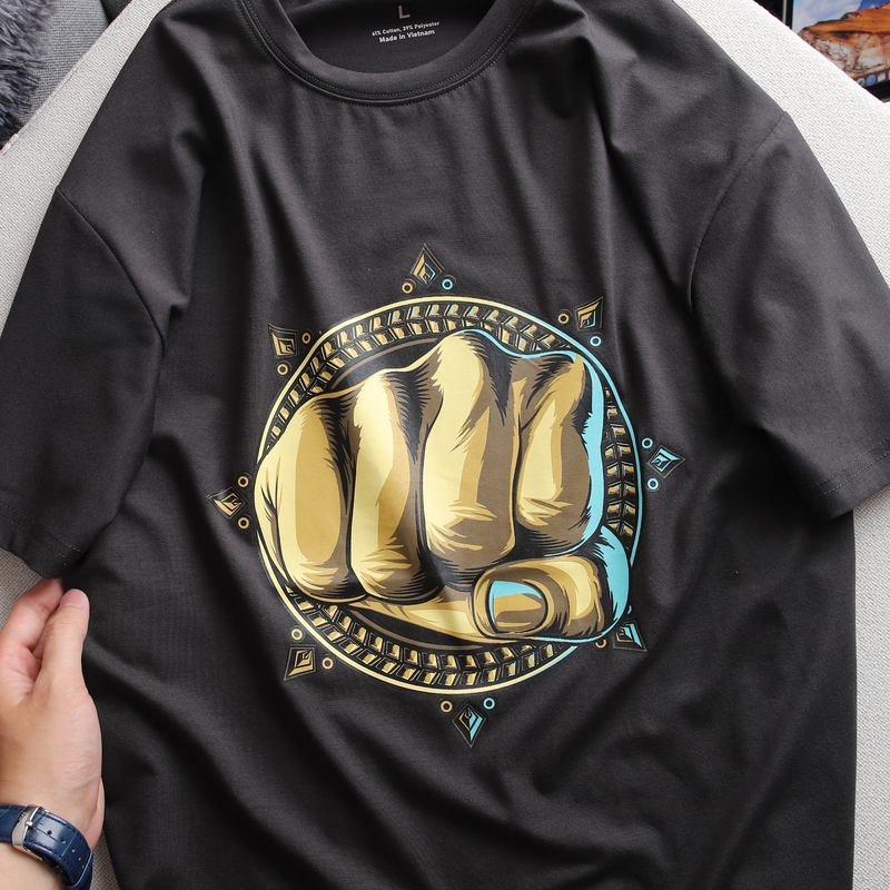 Chuyên sỉ áo Thun Nam Cổ Tròn Rurumen Màu Xám In Hình Fist Bump Big Size 3 Chuyên sỉ áo Thun Nam Cổ Tròn Rurumen Màu Xám In Hình Fist Bump Big Size
