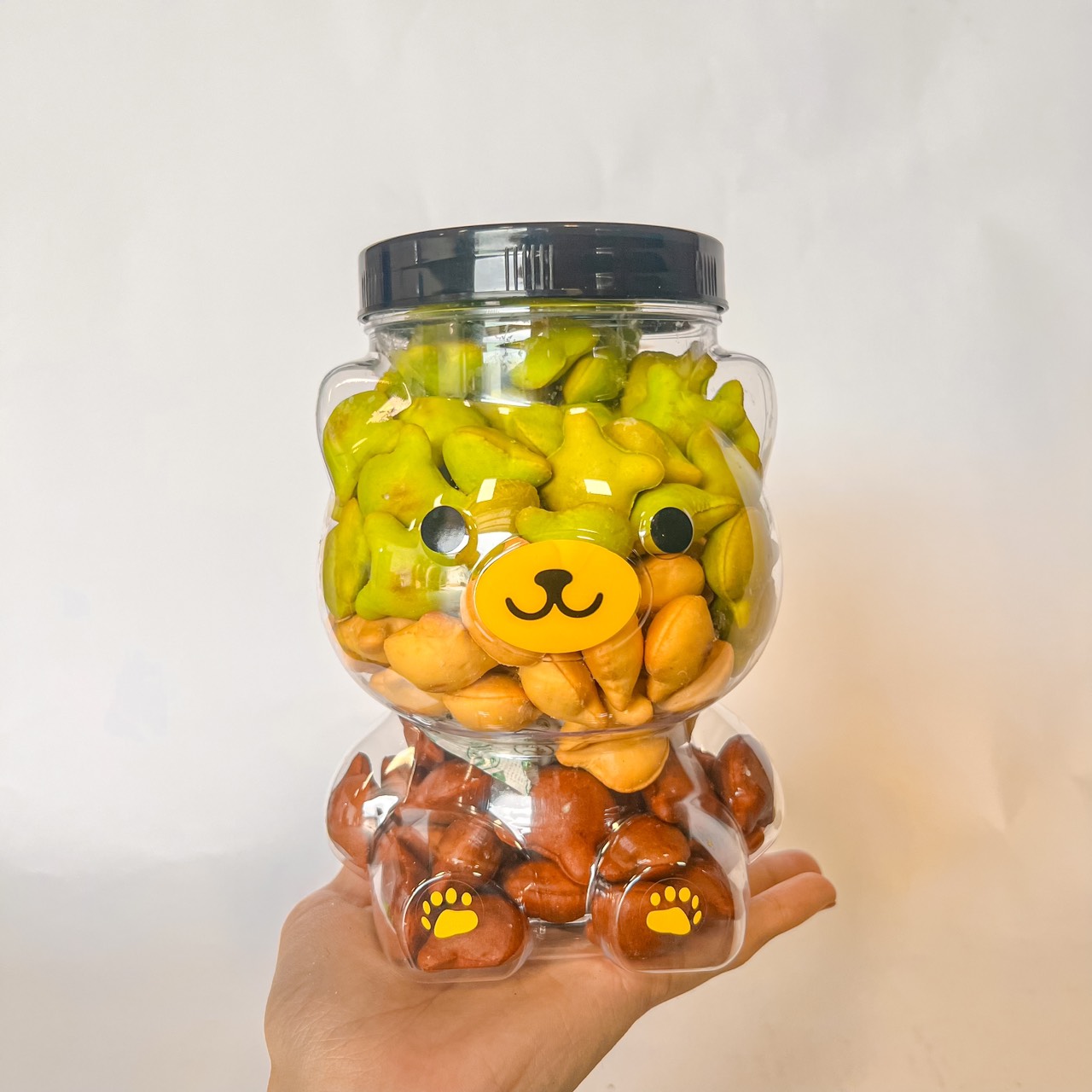 22512-z4827116867844-4e13e49808d1bbfa7ddd693292e3b783-4.jpg Bánh Gấu Mix 3 Vị Thơm Ngon 500g - Hộp Gấu Lớn - BGM