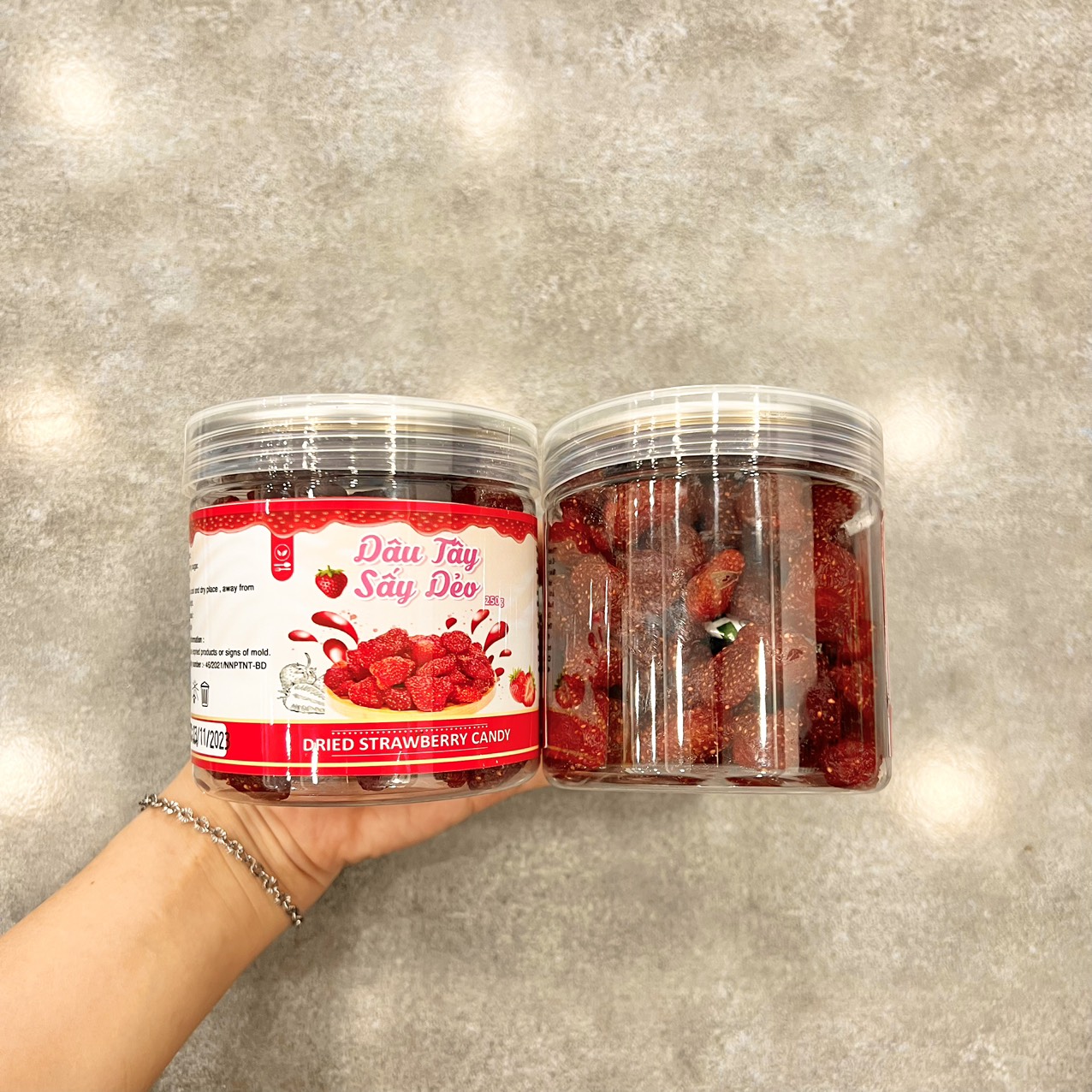 Chuyên sỉ dâu Tây Sấy Dẻo Thơm Ngon 250g Hộp 3 Chuyên sỉ dâu Tây Sấy Dẻo Thơm Ngon 250g Hộp