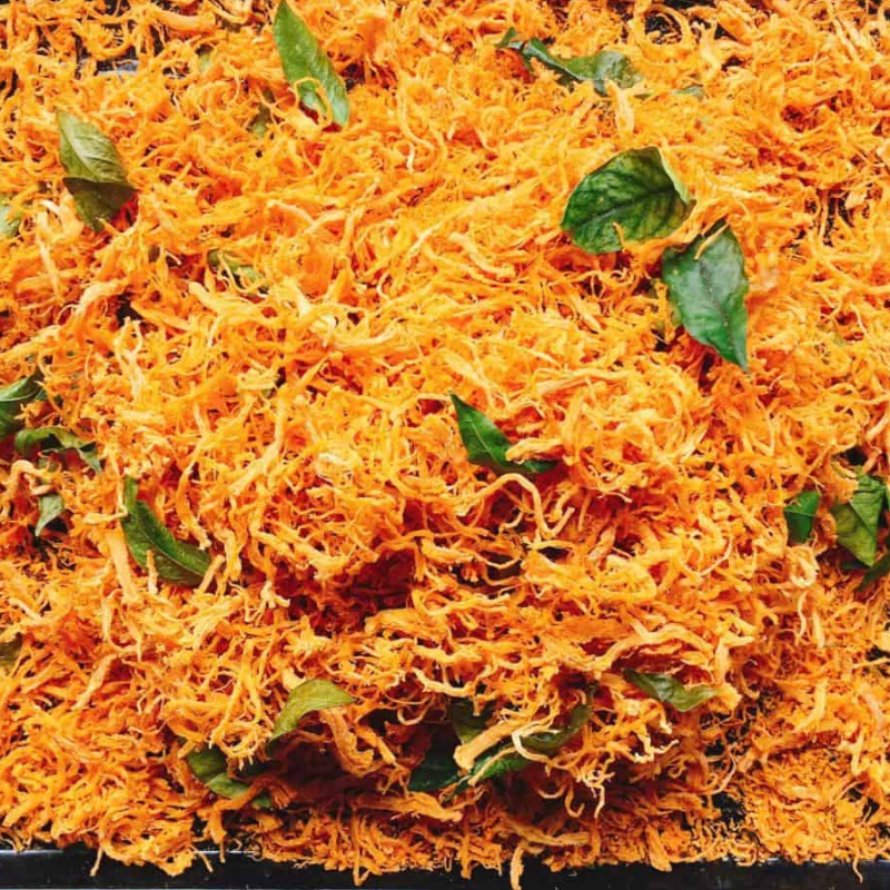 22741_hinh-do-an-tet-2026_20251112154433-2.png Khô Mix 3 Vị Tẩm Vị Heo, Mực Sợi Hấp Dẫn, Khô Gà Lá Chanh Hộp Ngôi Sao Lớn 450g - Hộp Quà Tết 2026 - KM3V450