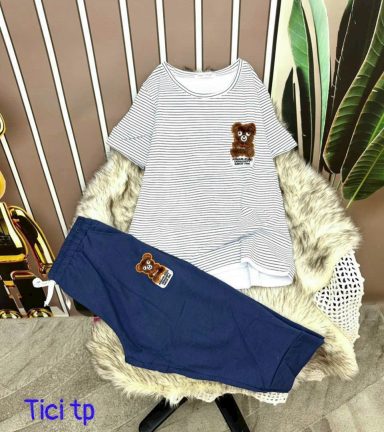 Đồ bộ quần lửng áo tay ngắn sọc in hình gấu - DBO3806
