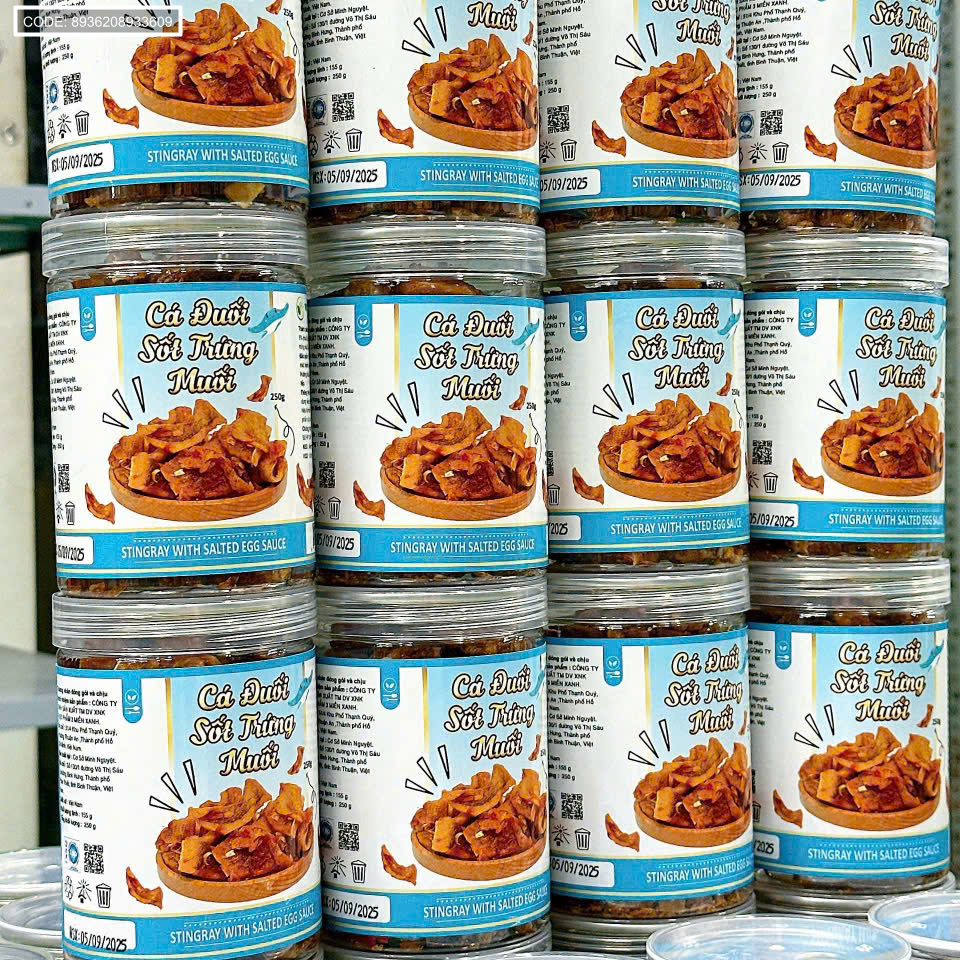 Cá Đuối Sốt Trứng Muối Thơm Ngon 250g Hộp 9 Cá Đuối Sốt Trứng Muối Thơm Ngon 250g Hộp