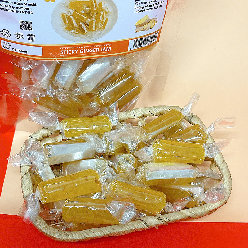 23378_z6125809302244-b611a0d31dbb6f3c3b839f9132e1f951_20241214100832-4.jpg Mứt Gừng Viên Dẻo Túi Zip 300g - MGSDTZ
