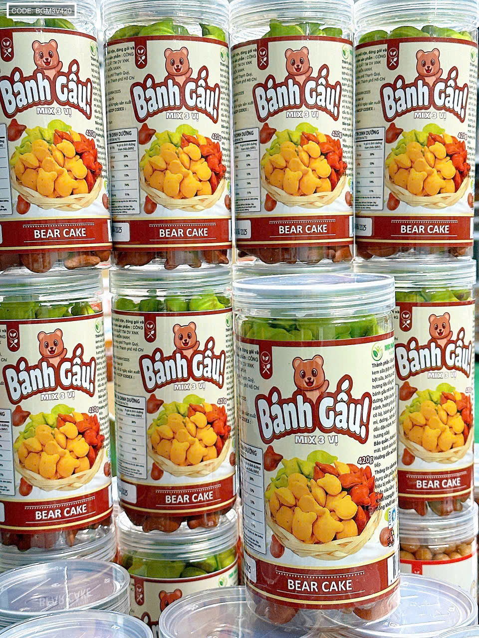 Bánh Gấu Mix 3 Vị Thơm Ngon Hộp Pet 420g (Chùm Ngây- Socola - Truyền Thống) 5 Bánh Gấu Mix 3 Vị Thơm Ngon Hộp Pet 420g (Chùm Ngây- Socola - Truyền Thống)