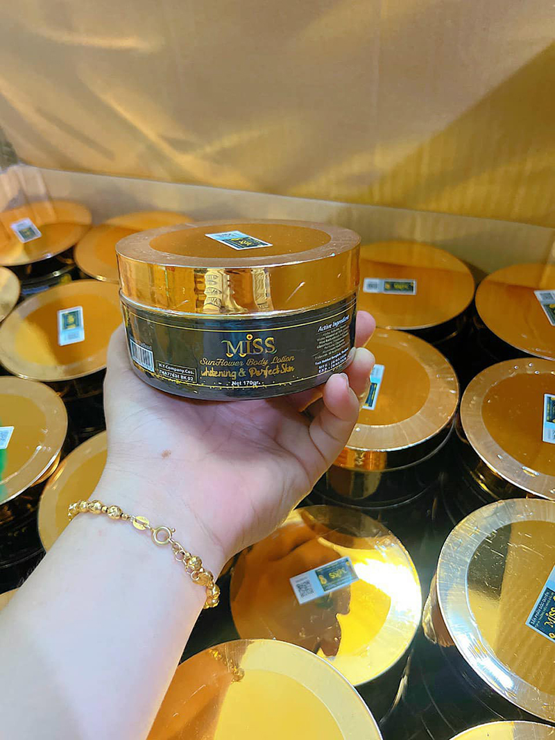 23809-434230352-731890999120681-5417736456000315722-n.jpg Kem Body Miss SunFlower Thái Lan 170gr - 8858135051013