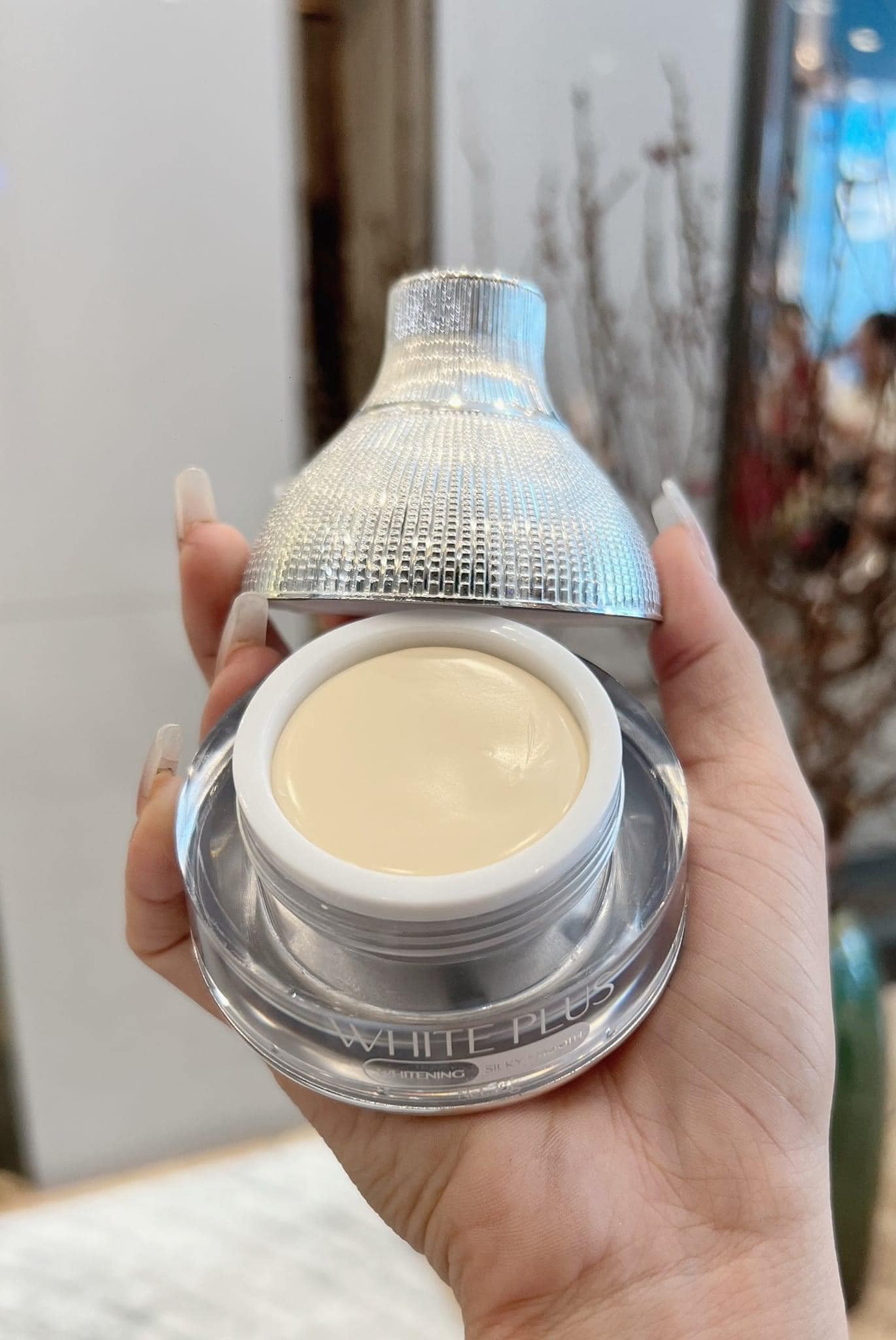 23868_428634542-3561644254048712-4234089907131781112-n_20240405093518.jpg Combo Kem Face Lười Thượng Hạng và Serum Huyết Thanh 7Days Queenie Skin - CBFACEQUEENIE