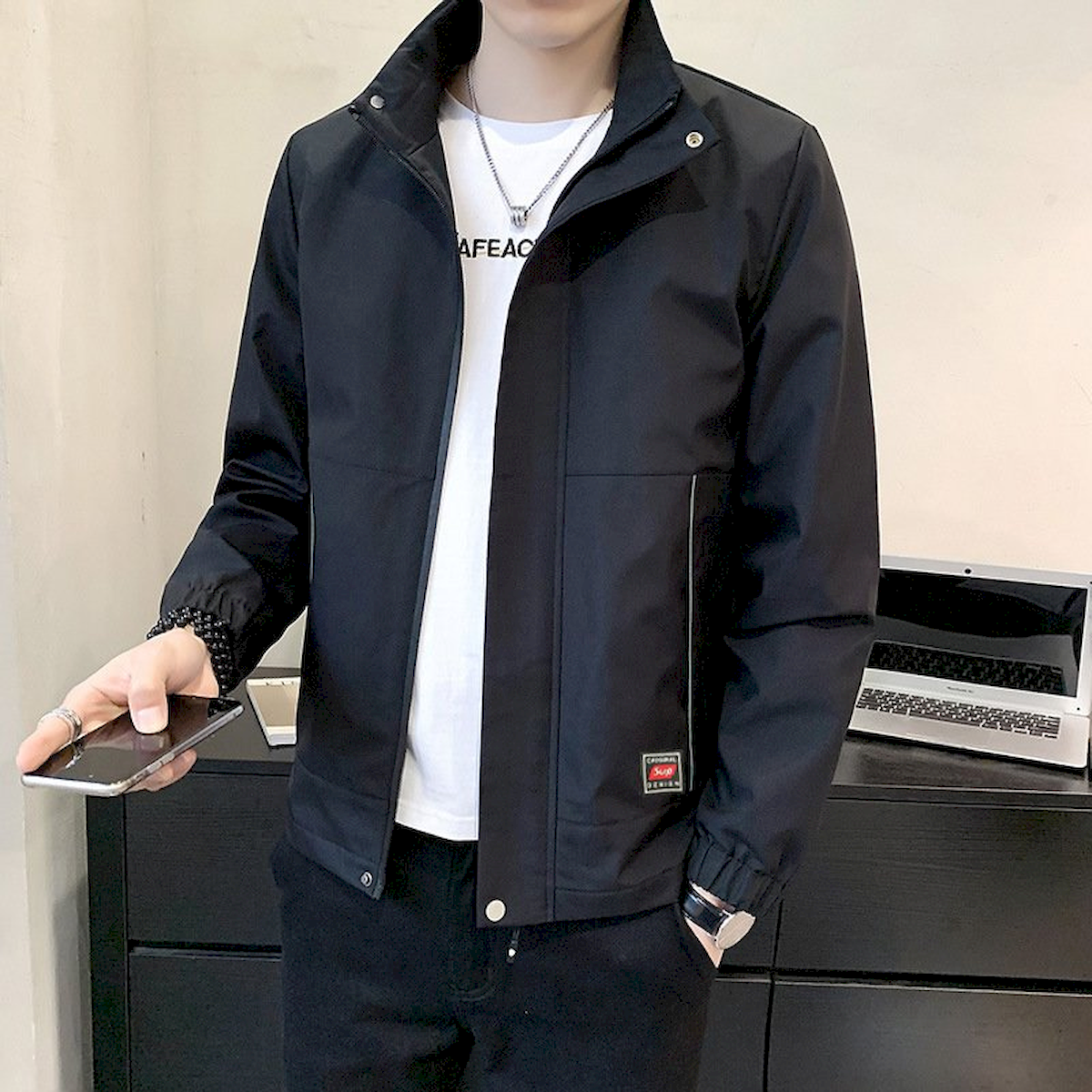 23980_z5338177539211-8bd074edef7969a18d1656d2165073d3_20240412033002-6.png Áo Khoác Nam Rurumen Chất Dù 2 Lớp Cổ Đứng Phối Logo Bên Túi (Có size 3x) - AK087