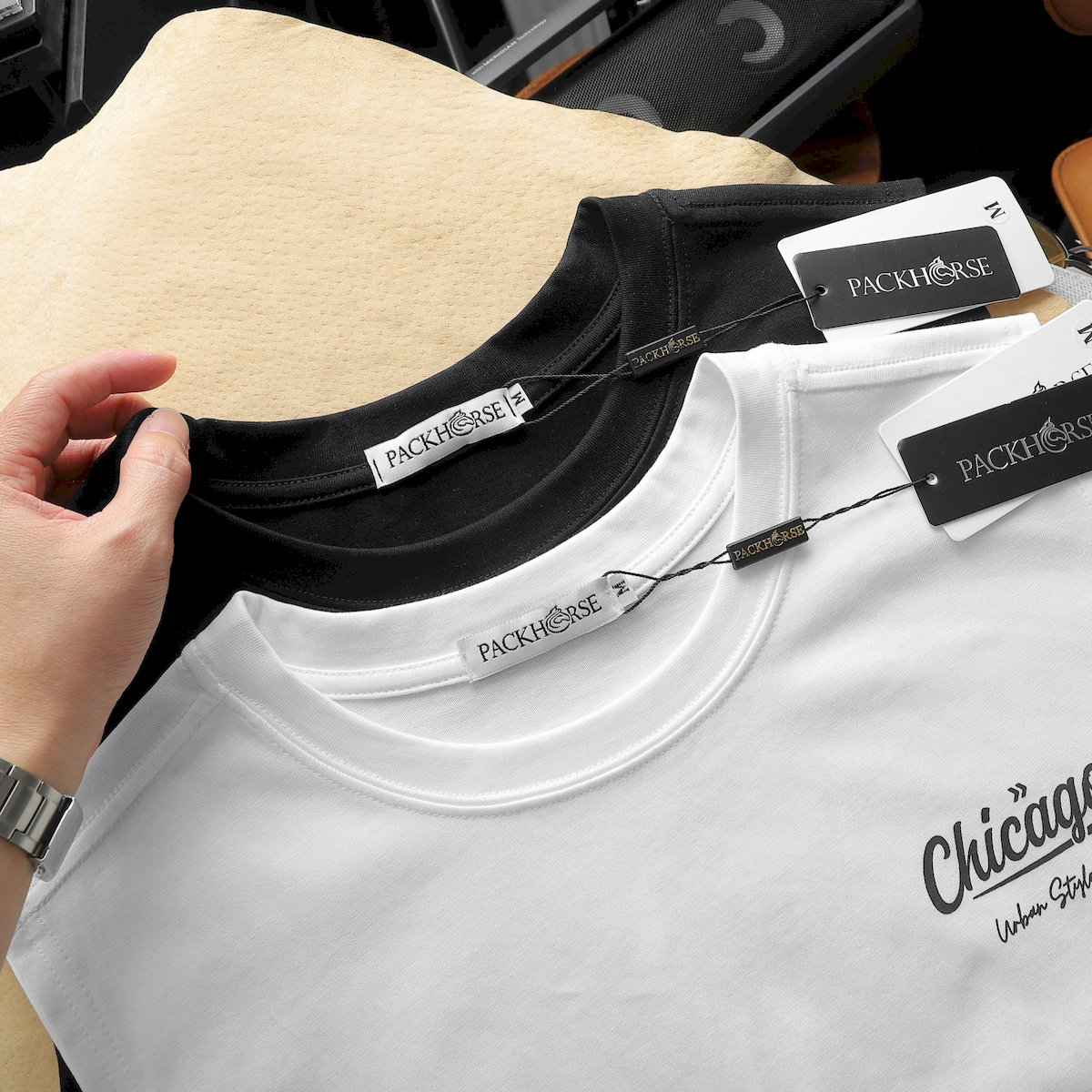 24146_z5382473632307-a864959ab6108cabd8c8877729d86af8_20240427105122-3.png Áo Thun Nam Ba Lỗ Pack Horse In Chữ Chicago - AB513