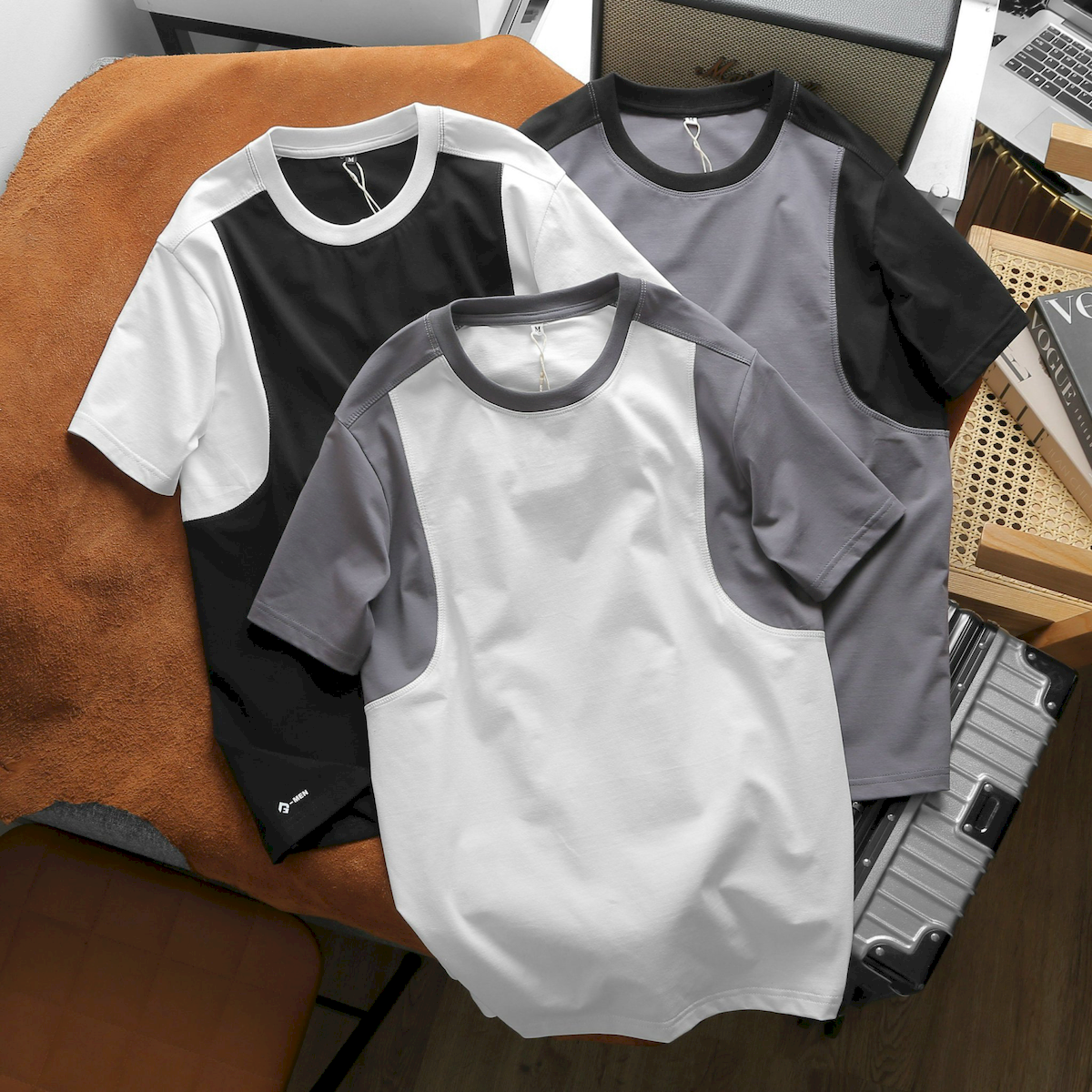 24337_z5463803147242-37197859d254acc98bd68c2b6b1df985_20240522102741-2.png Áo Thun Nam Cổ Tròn Tay Phối Màu (Có Size 3x) - AB518