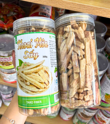 Khoai Môn Sấy Sợi Cộng Giòn 300g Hộp Pet - 8936208930929