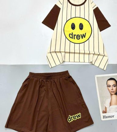 đồ bộ quần đùi áo tay ngắn in mặt cười chữ drew - DBO4764
