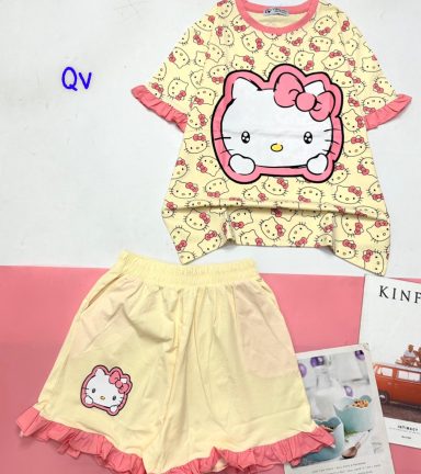Đồ bộ quần đùi bèo áo tay phồng bèo in hình mèo kitty - DBO4842