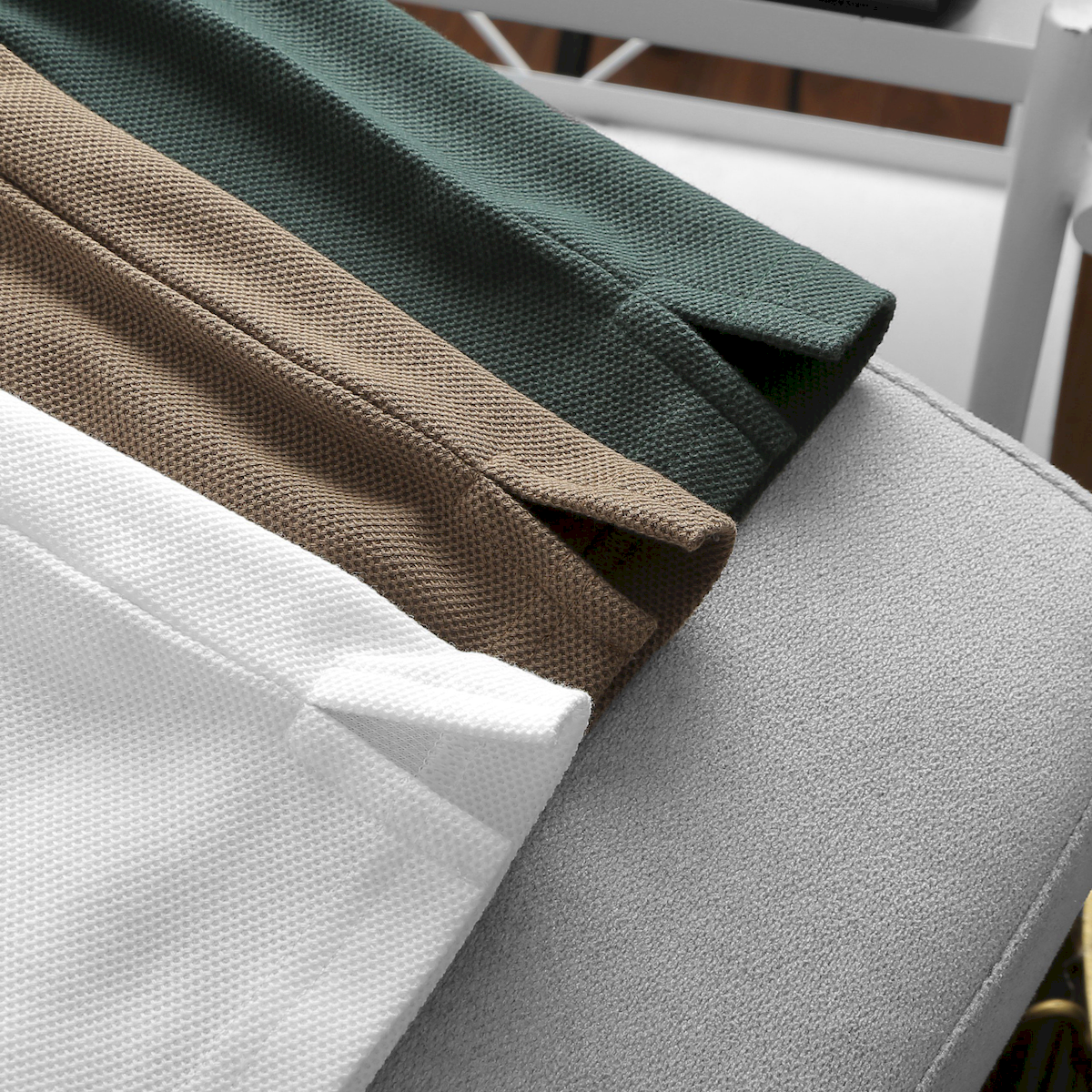 24673_z5623303409625-179f380152a8c6dc4f4c63ab2cea3f89-result_20240711163801-4.png Áo Thun Nam Cổ Bẻ Thêu Nổi Logo Lục Giác (Có size 3x) - CS229