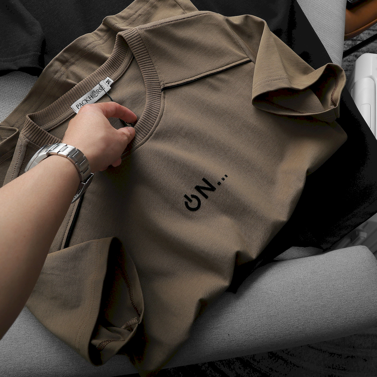 24737_z5664002499729-e709f3419e2f2af726b905467fd12df5_20240725155716-3.png Áo Thun Nam Cổ Tròn Logo Nổi Chữ ON (Có Size 3x) - AB520