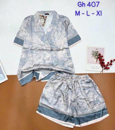 Đồ bộ vải latin pijama quần đùi áo tay ngắn cổ xéo mới - DBO5006