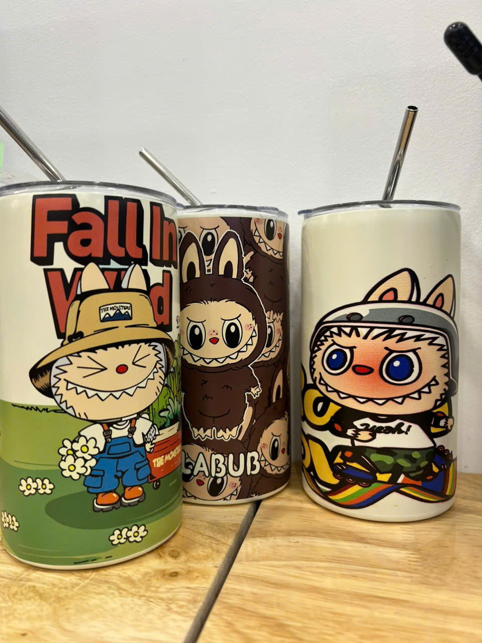 Ly Giữ Nhiệt Labubu 600ml Kèm Ống Hút 16x7.5x7.5cm 5 Ly Giữ Nhiệt Labubu 600ml Kèm Ống Hút 16x7.5x7.5cm